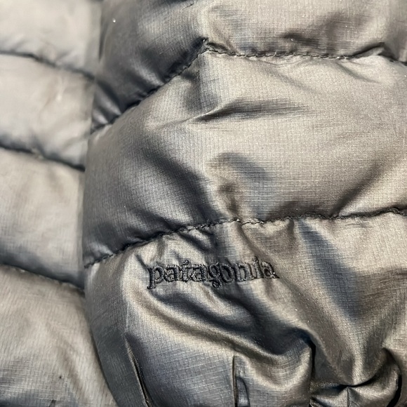 Patagonia Women’s Fiona Parka Style # 28355 Size L - Picture 14 of 15